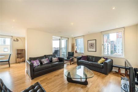 3 bedroom apartment to rent - Photo 2