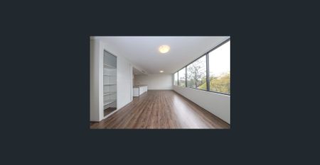 Contemporary apartment in the heart of epping - Photo 2