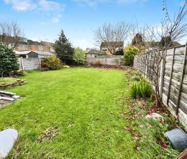 3 bedroom semi-detached house to rent - Photo 3