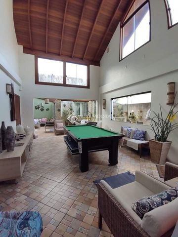 Casa com 5 quartos e 337m² para alugar em Ingleses do Rio Vermelho, Florianópolis. - Photo 2