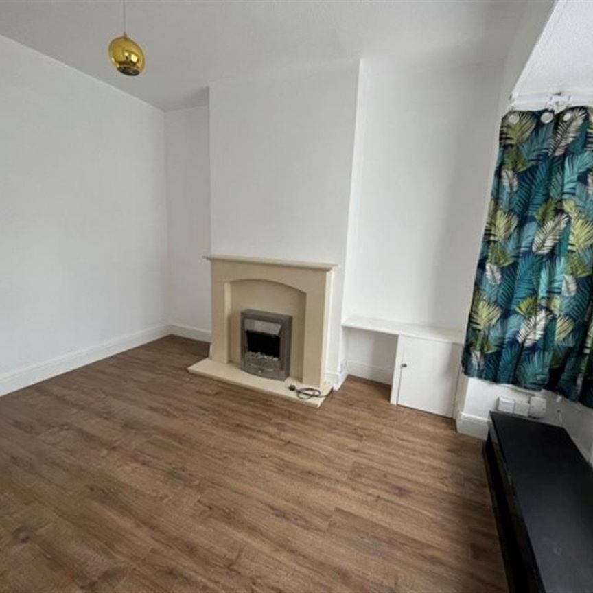 2 bedroom House To Let - Photo 1
