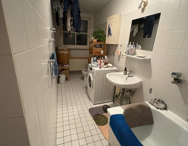 Untermiete 1-Zimmer Wohnung mit Balkon 13.12.2025 - 18.01.2026 - Photo 1