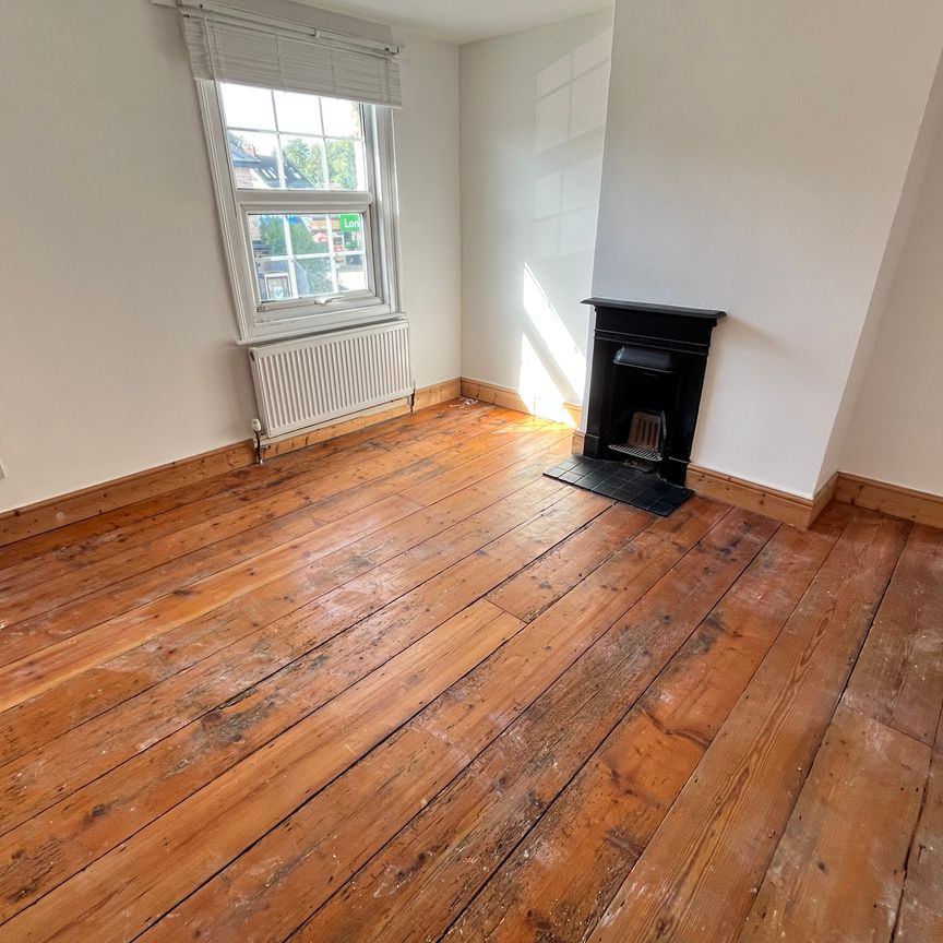 Baddow Road, Chelmsford - Photo 1