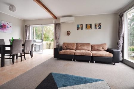 Family home in a quiet location - Photo 4