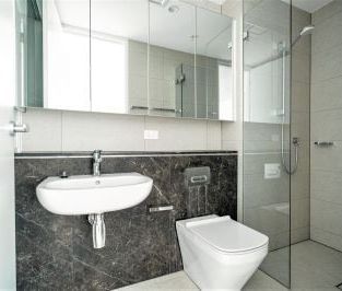 Luxury Living with Chatswood Convenience - Photo 6