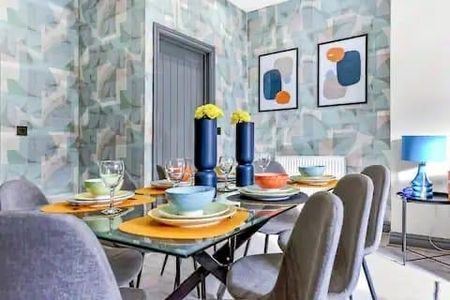 3 Bed Terraced House, Southfield Road, W4 - Photo 5