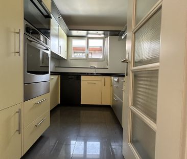 Charmante 5-Zimmer-Wohnung mit Balkon in Luzern – ab sofort verfügbar - Foto 6