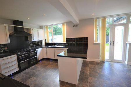 Windermere Drive, Alderley Edge - Photo 2