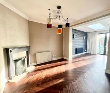 3 bedroom semi-detached house to rent - Photo 2