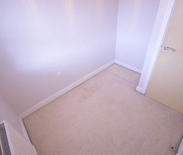 3 Bedroom Semi Detached To Let - Photo 4