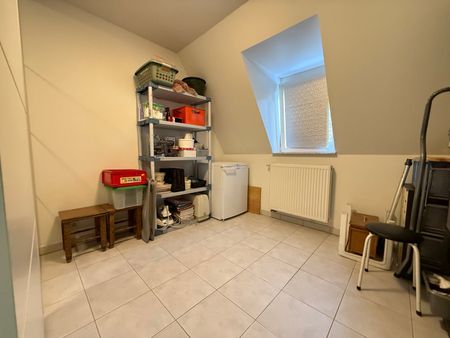 Instapklaar drie-slaapkamerappartement met garage in Meulebeke. - Foto 5