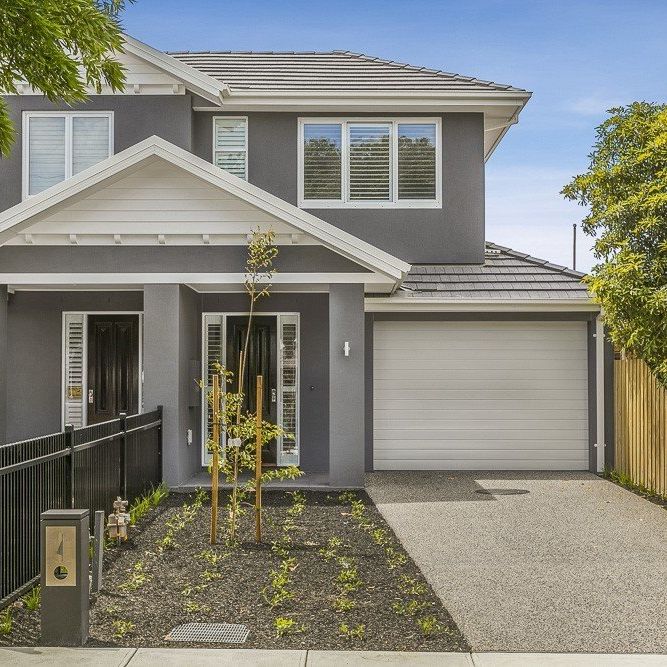 Executive Family Living At Its Absolute Best - Photo 1