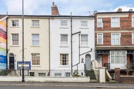 South Street, Dorking - 1 bedroomProperty for lettings - Seymours - Photo 2