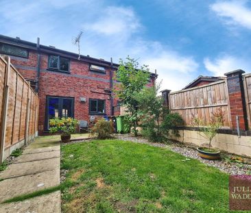 2 bedroom terraced house to rent - Photo 4