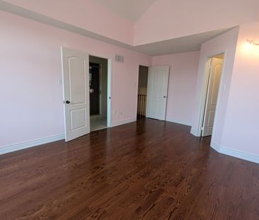 For Lease - 193 Shirley Drive, Richmond Hill, Ontario - Photo 2