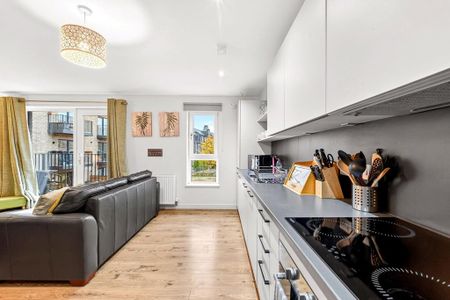 2 bedroom apartment to rent - Photo 4