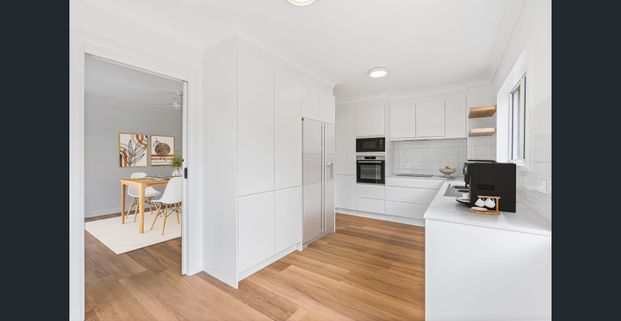 Luxury Coastal Apartment with Pool – Fully Renovated & Minutes from Terrigal Beach - Photo 1