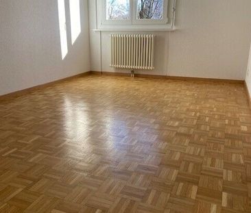 APPARTEMENT DE 5½ PIECES DANS UN QUARTIER FAMILIAL - Foto 3