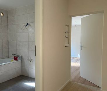 Appartement 4.5 pièces rénové avec balcon et vue verdoyante à Saint... - Photo 5