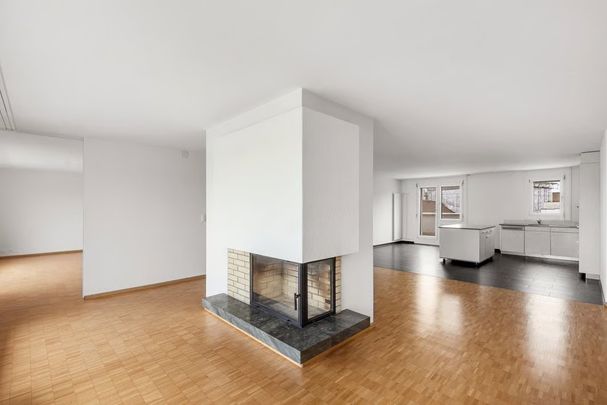3.5 Zimmer, 120 m², 6. Stock - Photo 1