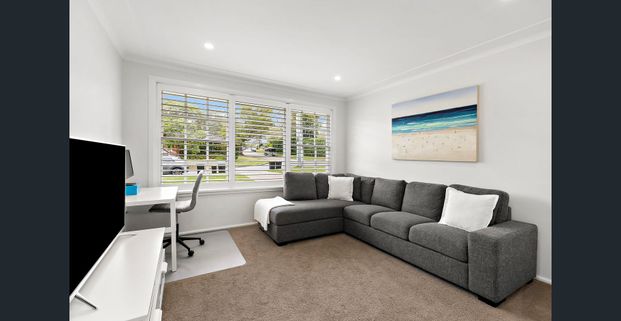 Family Entertainer in Blue Ribbon Location - Photo 1