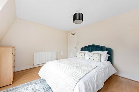 3 bedroom apartment to rent - Photo 4