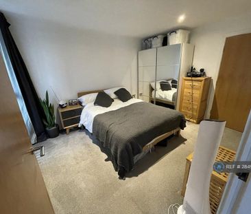1 bedroom flat to rent - Photo 6