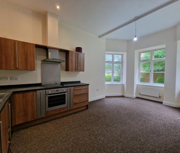 2 bedroom flat to rent - Photo 4