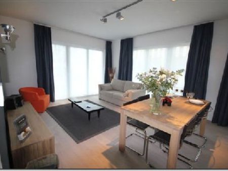 EVERE : PLUSIEURS APPARTEMENTS MEUBLES 2 CHAMBRES + TERRASSE + POSSIBILITE DE GARAGE - Evere - Photo 2