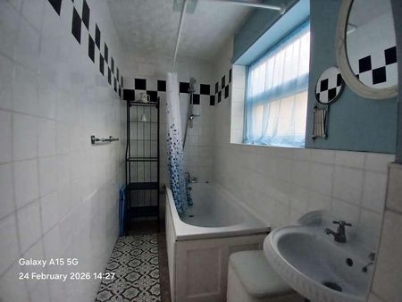 Catherine Street, Hartlepool, County Durham, TS24 - Photo 3