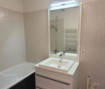 Location Appartement 2 pièces 45m² CHATILLON 92320 - Photo 4