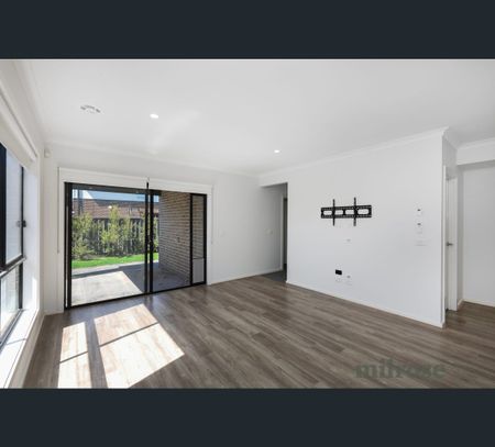 5 Amberley St, Tarneit, Vic 3029 - Photo 3