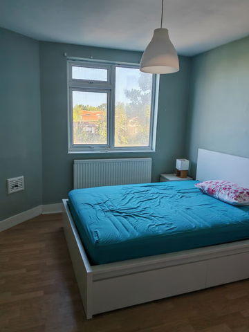 1 bedroom in a house share to rent - Photo 4