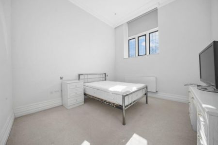 Courtyard House Mill Hill NW7 - Photo 5