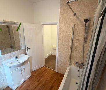 2 Bed Flat, Beech House Road, CR0 - Photo 5