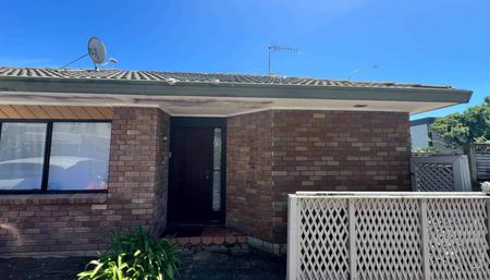 3 Bedroom Unit in Double Grammar Zone - Photo 5