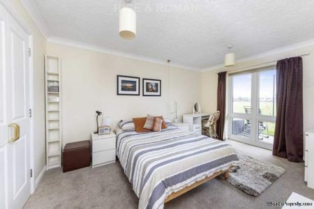 1 bedroom property to rent in Teddington - Photo 5