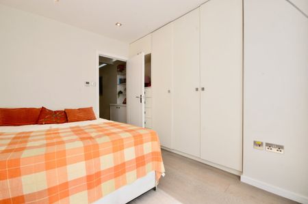 2 Bed Flat, Englewood Road, SW12 - Photo 5