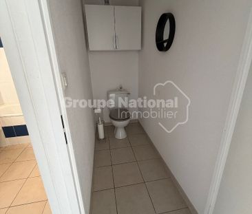 Nîmes route de Courbessac T2 avec balcon et parking, - Photo 4