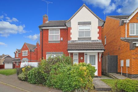 Miles Close, Raunds - Photo 2