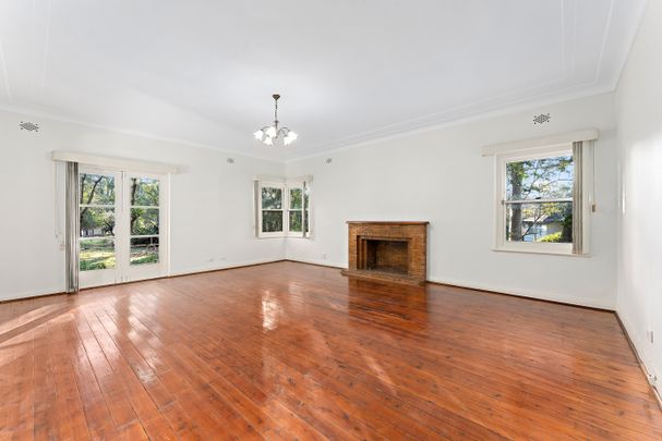41 Beaconsfield Road, Chatswood NSW 2067 - House For Rent | Domain - Photo 1