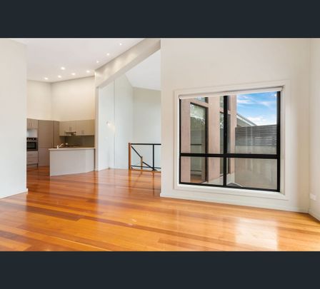40b Park Royal Dr, Floraville, NSW 2280 - Photo 1