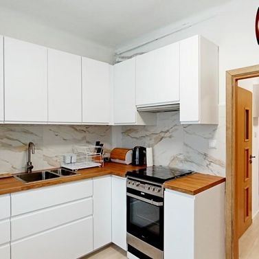 Warszawa, Śródmieście, Muranów, al. Solidarności - Photo 1