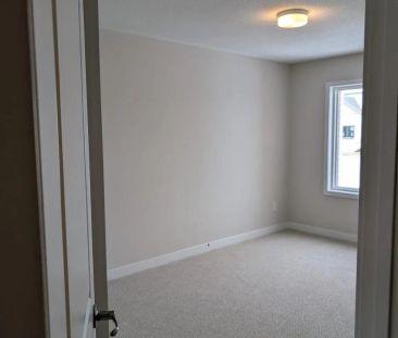 734 TINCTURE PLACE - Photo 3