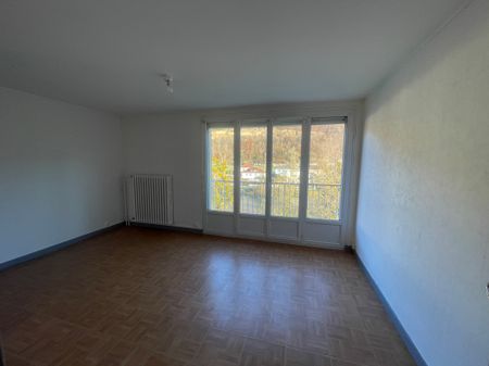 Location - Appartement T3 - 58 m² - Pont-de-Roide-Vermondans - Photo 4