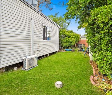 Modern 2-Bedroom Granny Flat in Prime Location - Photo 5