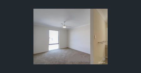 4x2 Close to the beach and train - Photo 2