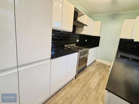 2 bedroom terraced house to rent - Photo 5