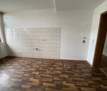 Großzügige 3-RW mit offener Wohnküche im Dachgeschoss sucht! - Photo 5