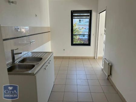 Appartement à louer 3 pièces 80.94m² - Photo 3